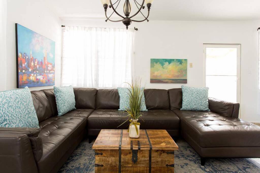 Chill Family And Friend Escape With Wrap Around Porch Apartment Rio Grande Luaran gambar
